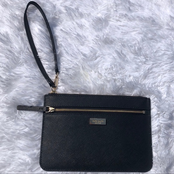 kate spade Handbags - Kate spade Newbury lane tinie wristlet in black